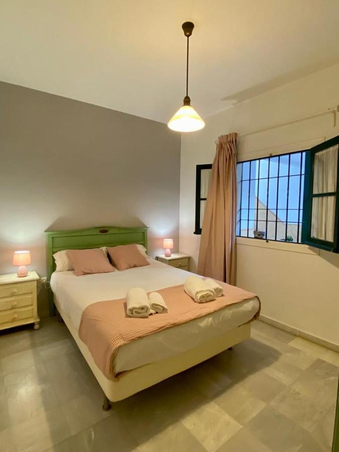 Archeros Oasis Seville Exterior photo